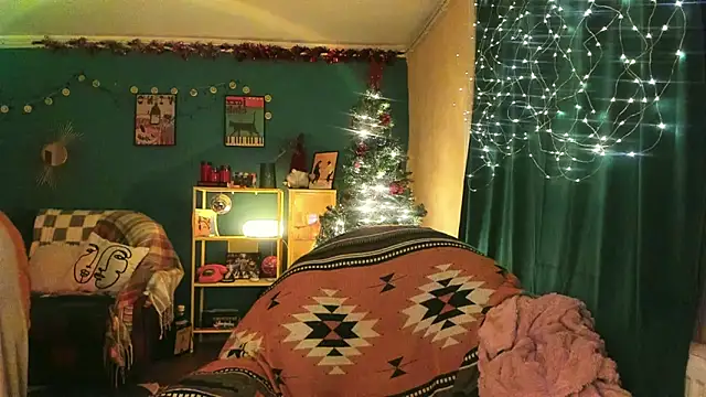 ClancyMorissey online show from November 30, 2025, 6:34 pm