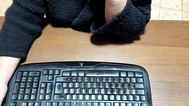 NikkiHolland online show from February 28, 2026, 4:30 pm