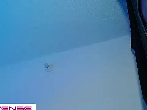 Leon Wild online show from April 8, 2026, 2:22 am