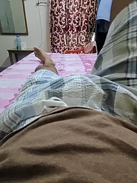 Snapshot of Pink_head_dick chatting on October 3, 2025, 3:14 am Pink head dick online show from October 3, 2025, 3:14 am