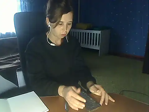 loveis007 online show from November 7, 2025, 10:26 am