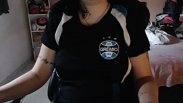 Snapshot of Ta_maravilhosaaa chatting on January 24, 2025, 2:41 pm Ta maravilhosaaa online show from January 24, 2025, 2:41 pm