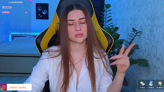 Elishka  online show from March 22, 2025, 4:58 pm