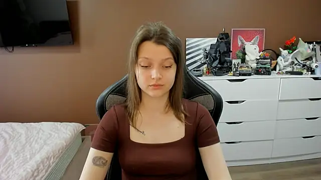 Snapshot of SoniNesti chatting on June 3, 2026, 2:33 pm SoniNesti online show from June 3, 2026, 2:33 pm