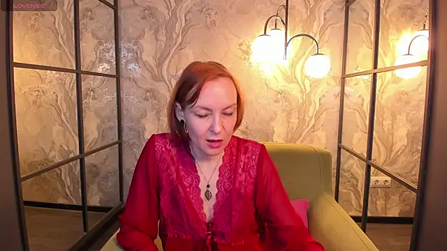 Snapshot of NikaGentle chatting on February 5, 2025, 11:44 am NikaGentle online show from February 5, 2025, 11:44 am