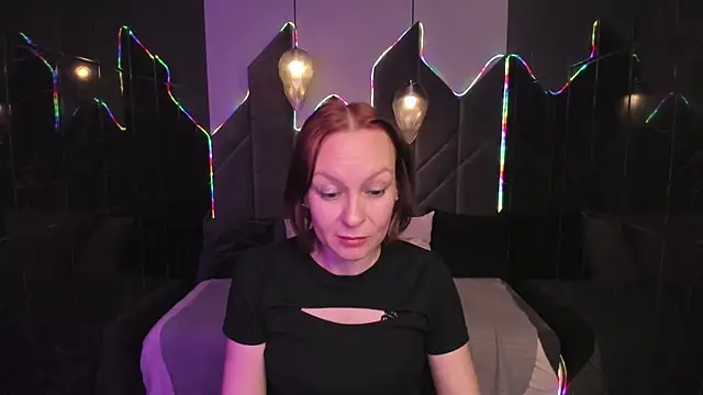 Snapshot of NikaGentle chatting on November 23, 2025, 5:40 am NikaGentle online show from November 23, 2025, 5:40 am