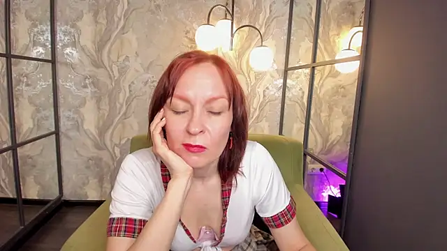 Snapshot of NikaGentle chatting on May 20, 2026, 5:35 am NikaGentle online show from May 20, 2026, 5:35 am
