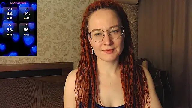 AgnesGraham online show from February 19, 2025, 8:41 pm