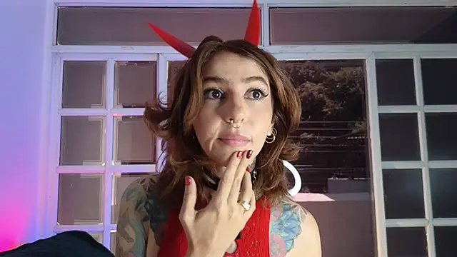 Evangelyne 1 online show from October 9, 2025, 3:54 pm