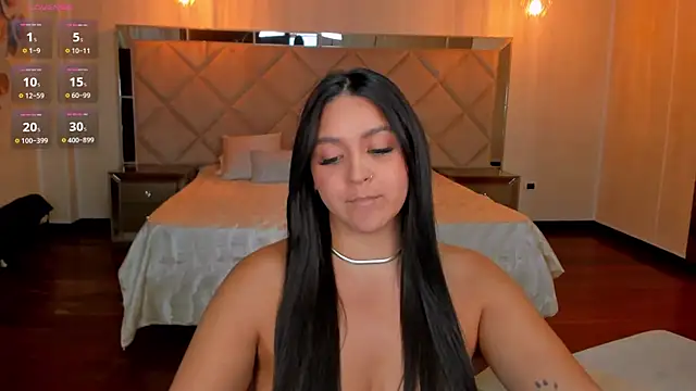 ToriCrossX online show from February 6, 2025, 12:54 am