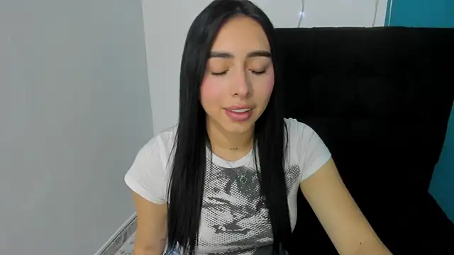 isabella jade online show from March 8, 2025, 6:58 pm