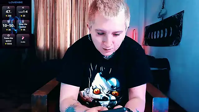 Marieblueeyes online show from January 18, 2026, 9:07 pm