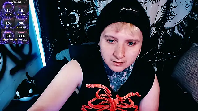 Snapshot of Marieblueeyes chatting on May 6, 2026, 11:10 pm Marieblueeyes online show from May 6, 2026, 11:10 pm