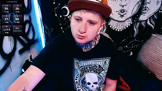 Snapshot of Marieblueeyes chatting on May 16, 2026, 7:01 pm Marieblueeyes online show from May 16, 2026, 7:01 pm