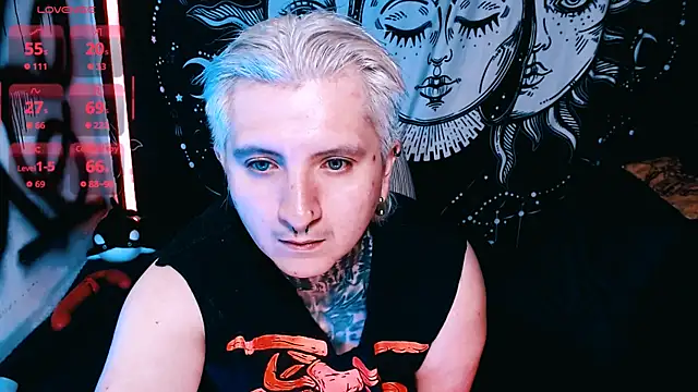 Snapshot of Marieblueeyes chatting on June 1, 2026, 11:17 pm Marieblueeyes online show from June 1, 2026, 11:17 pm