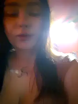 Snapshot of Yammy_Yumi chatting on February 27, 2025, 5:34 am Yammy Yumi online show from February 27, 2025, 5:34 am