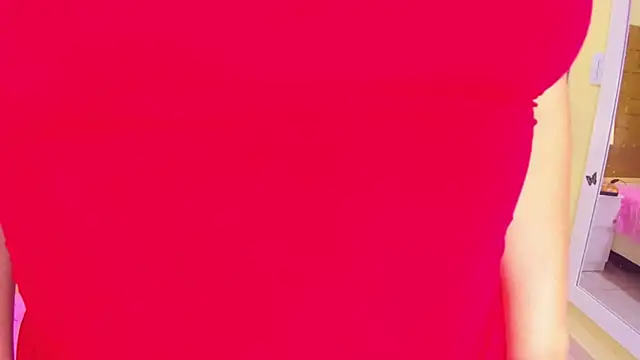 Julia Haye online show from November 28, 2025, 12:35 am