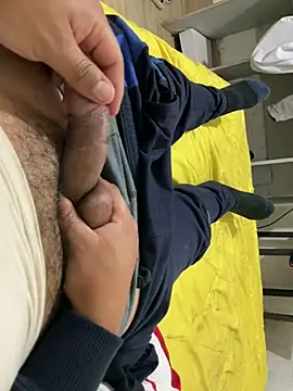 elvis0966 online show from March 17, 2025, 3:36 am