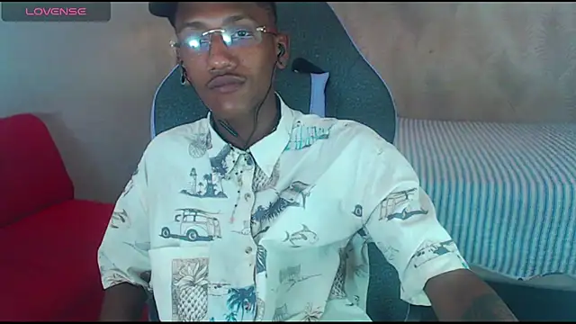 Snapshot of ManSant chatting on December 20, 2024, 3:10 pm ManSant online show from December 20, 2024, 3:10 pm