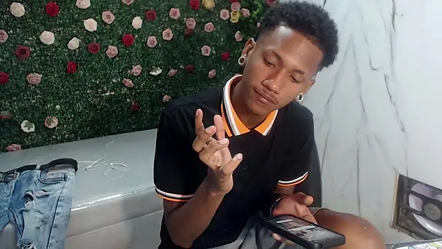 ManSant online show from March 10, 2026, 2:44 pm