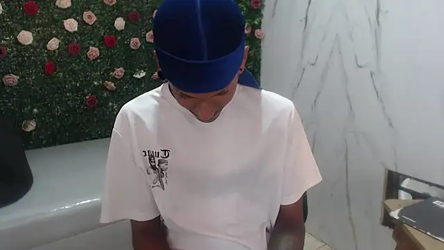 ManSant online show from March 17, 2026, 3:26 pm