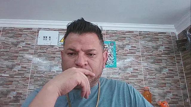 SexDiffrent online show from November 7, 2025, 4:40 pm