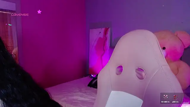 kim blake online show from December 11, 2024, 12:02 pm