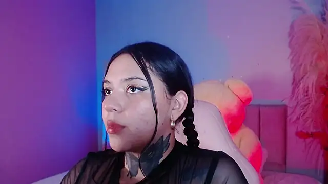 kim blake online show from December 12, 2024, 7:04 pm