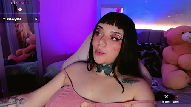 kim blake online show from February 21, 2025, 3:54 pm