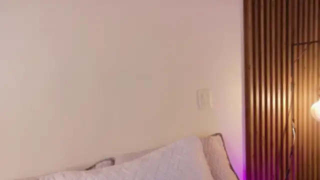 kim blake online show from April 13, 2026, 12:21 pm