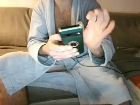 Snapshot of geilehure26 chatting on December 31, 2024, 12:32 am geilehure26 online show from December 31, 2024, 12:32 am