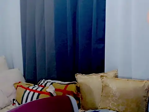 arianneXXX ts online show from October 30, 2025, 11:00 am