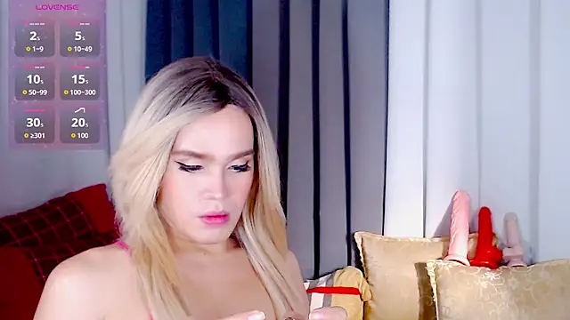 arianneXXX ts online show from November 12, 2025, 11:03 pm