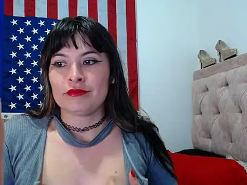Snapshot of Alexandrasaenz chatting on June 17, 2026, 9:05 pm Alexandrasaenz online show from June 17, 2026, 9:05 pm