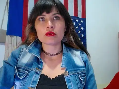 Snapshot of Alexandrasaenz chatting on June 30, 2026, 8:43 pm Alexandrasaenz online show from June 30, 2026, 8:43 pm