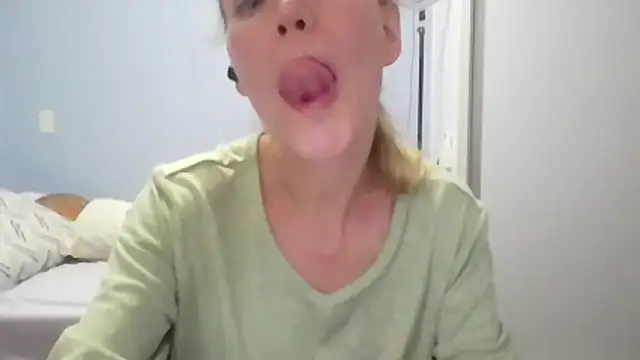 Annylove1 online show from March 8, 2026, 12:30 am