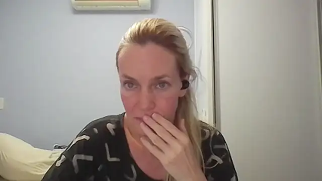 Annylove1 online show from March 23, 2026, 12:36 am