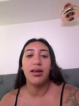 Hannahoff online show from February 14, 2025, 6:08 pm