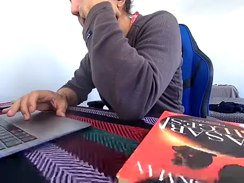 ALPHANDRE online show from November 16, 2025, 9:48 am