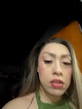 Im sophiie online show from April 5, 2026, 7:38 am