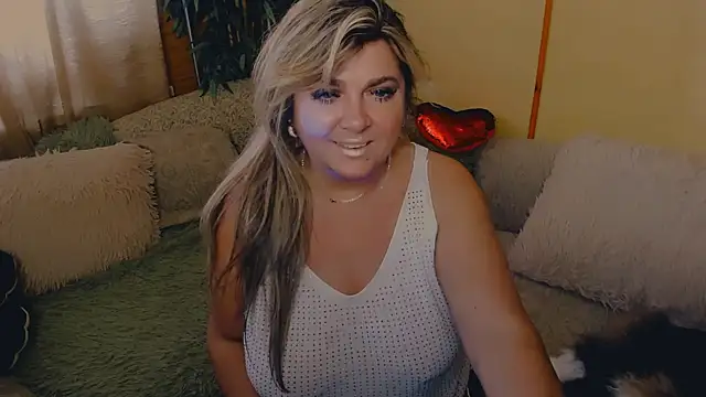 Malena Mi online show from April 17, 2026, 2:53 pm