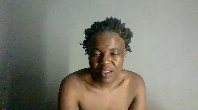 Snapshot of BeejayLoverxx chatting on February 4, 2025, 7:33 pm BeejayLoverxx online show from February 4, 2025, 7:33 pm