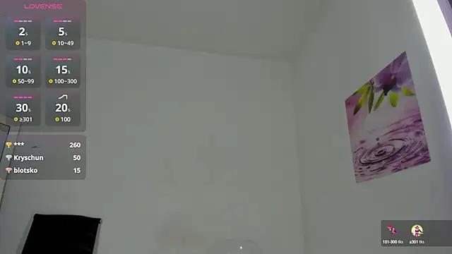 Snapshot of AlmaSean chatting on February 14, 2025, 1:02 am AlmaSean online show from February 14, 2025, 1:02 am