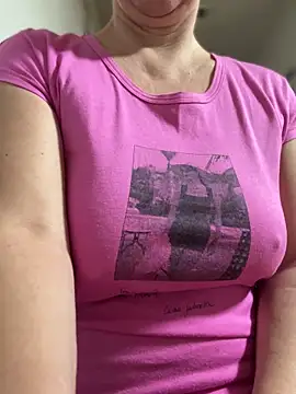 sweetmystery1 online show from March 2, 2025, 7:23 pm