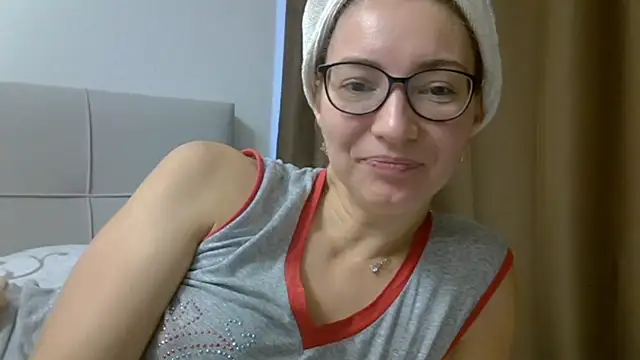 Snapshot of Ashleyspice chatting on October 13, 2025, 6:13 am Ashleyspice online show from October 13, 2025, 6:13 am
