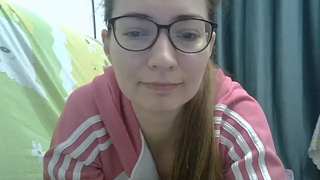 Ashleyspice online show from November 30, 2025, 6:39 am