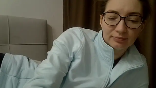 Ashleyspice online show from January 14, 2026, 8:53 am