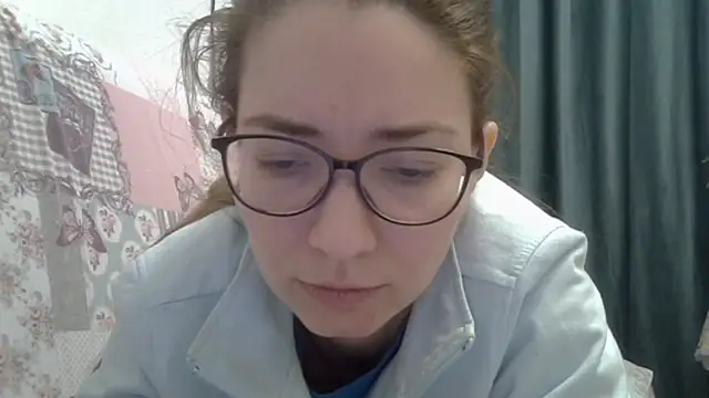 Ashleyspice online show from February 15, 2026, 7:51 am