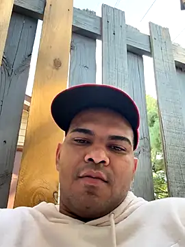 marhi32 online show from October 3, 2025, 6:49 pm