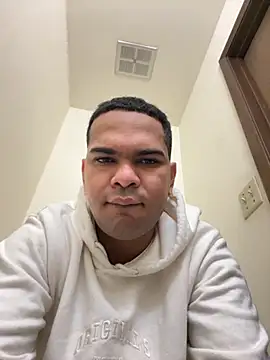 marhi32 online show from November 26, 2025, 12:17 pm